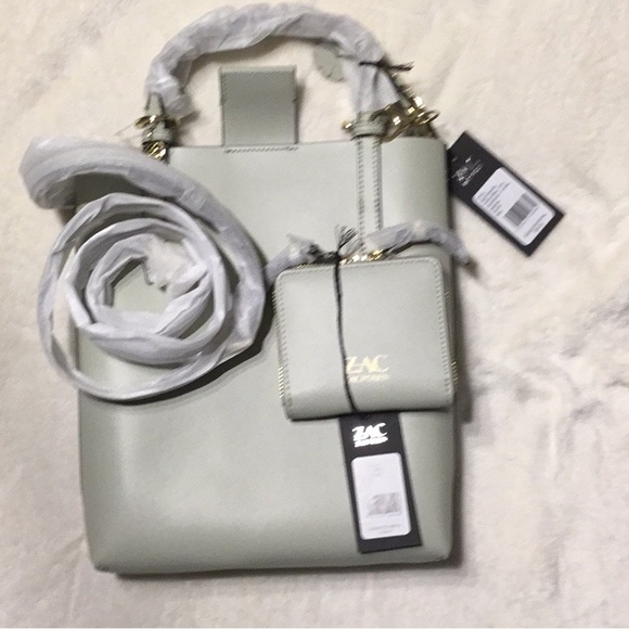 Zac Posen leather tote crossbody bundle with matching wallet - Picture 3 of 8